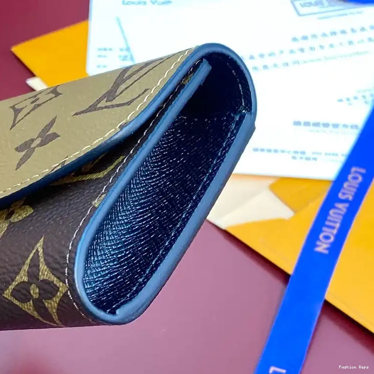 Fashion Reps LV 2411YA0035 Bags 0512